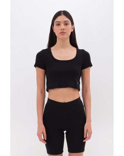 Dirty Laundry - Cropped T-Shirt Tops