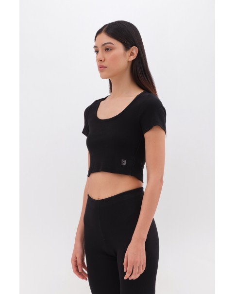 Dirty Laundry - Cropped T-Shirt Tops