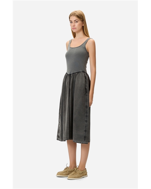 Dirty Laundry - 2 Fabric Dress Dirty Laundry - 2 Fabric Dress