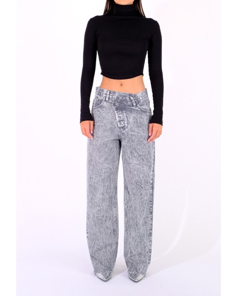 Salt And Pepper - Crooked Grey Pearl Cropped