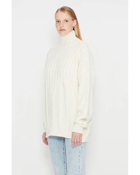 Twists & Turns Knitwear