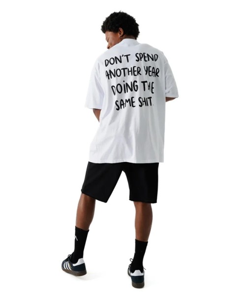 Moya - Unisex Oversized T-shirt