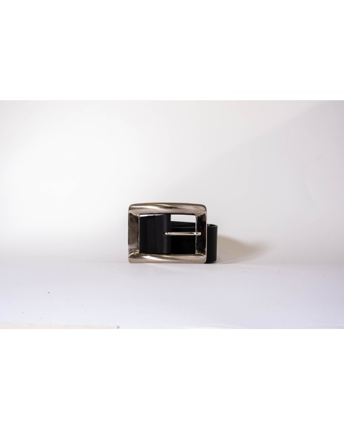 Salt And Pepper - Dahlia Black Leather