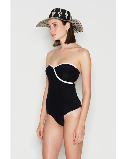 Nadia Rapti - Helios Hat