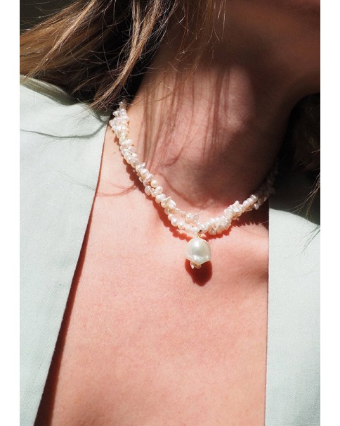 Hermina Athens - Twisted Flower Pearl Necklace