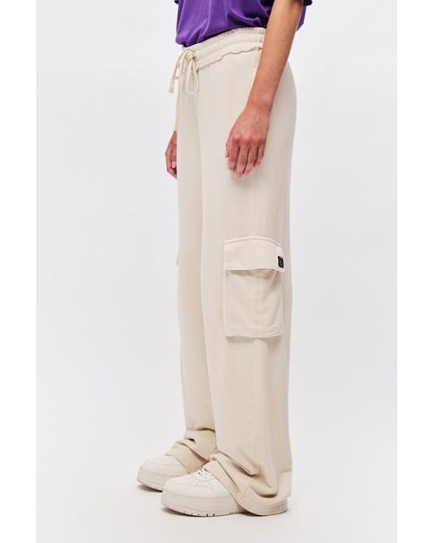 STRAIGHT LEG CARGO SWEATPANTS