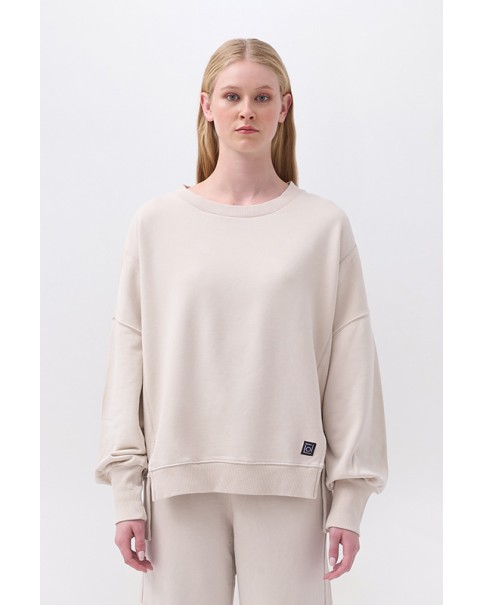 OVERSIZED ASSYMETRIC CREWNECK