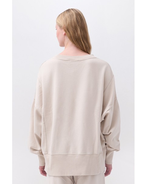 OVERSIZED ASSYMETRIC CREWNECK