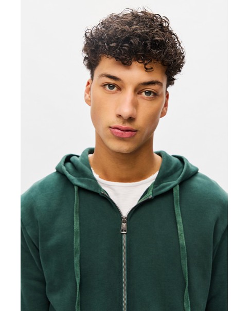 Regular Fit Fullzip