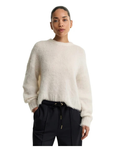 B. Intl. - Gea Knitted Jumper