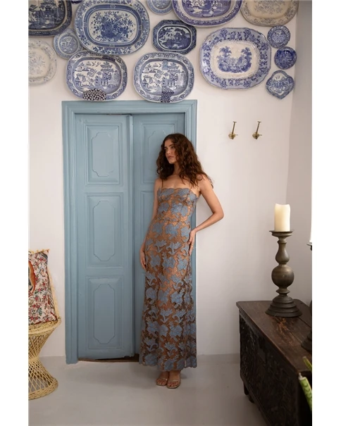 Nidodileda - Moment Top Dress